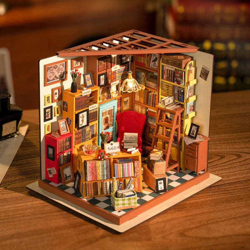 Rolife Sam's Study Library DIY Miniature House Kit DG102